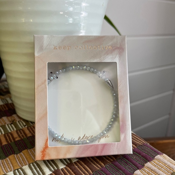 🆕 KEEP Collective By Stella & Dot Rebel coil bracelet in silver/pearl, new! - Picture 6 of 16